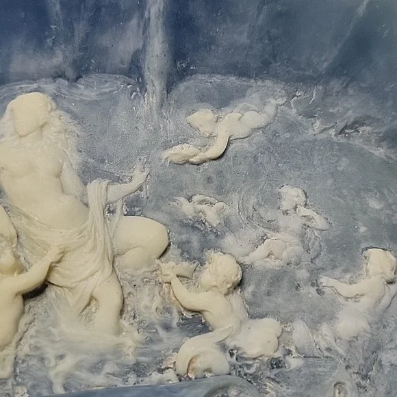 Vintage Blue Incolay Stone Soap Dish.. Venus And Cherubs On Shell - Picture 4 of 8